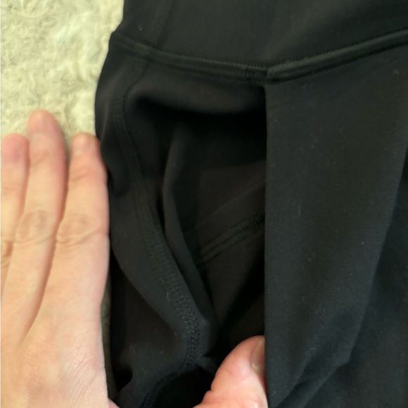 lululemon joggers - Picture 2 of 4